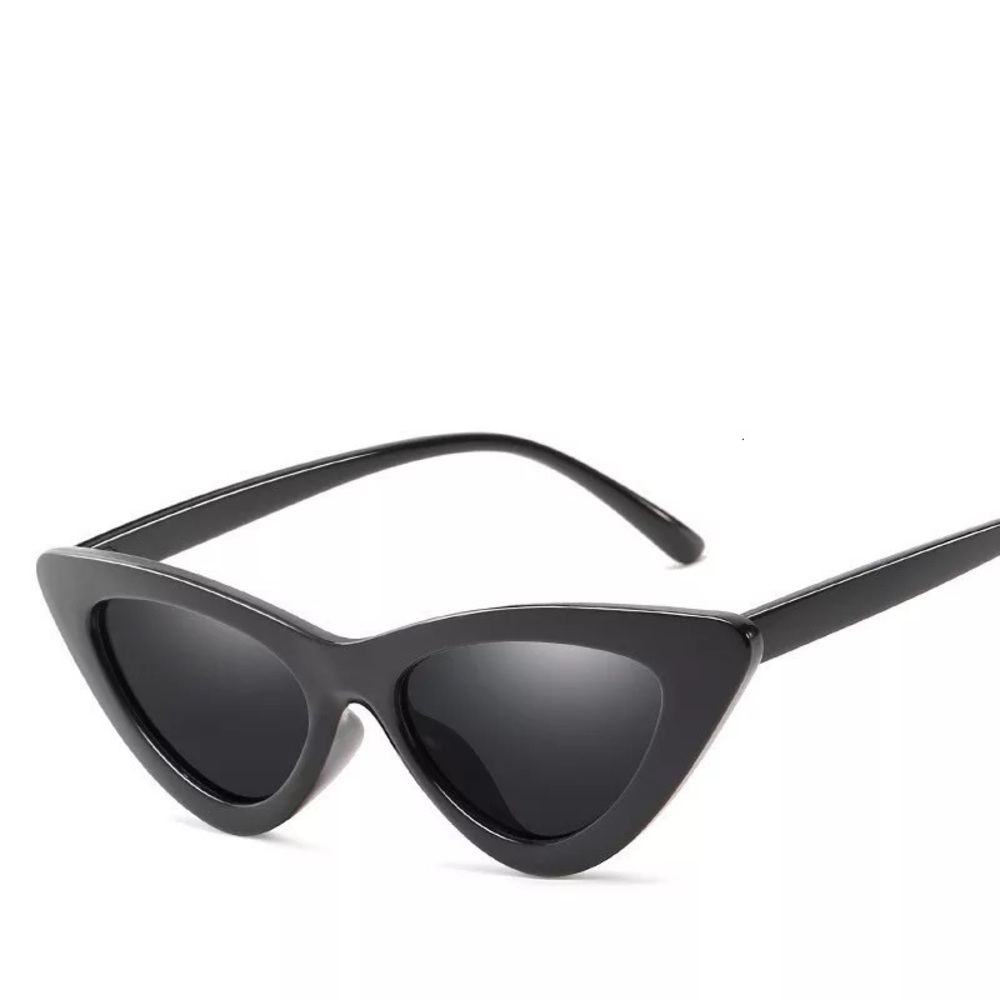 3/$30 🖤 Black Cat Eye Sunglasses - Picture 2 of 6